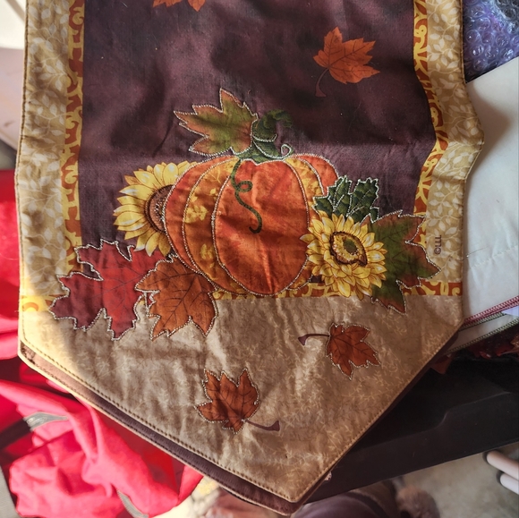 Fall decor lot - Picture 1 of 6